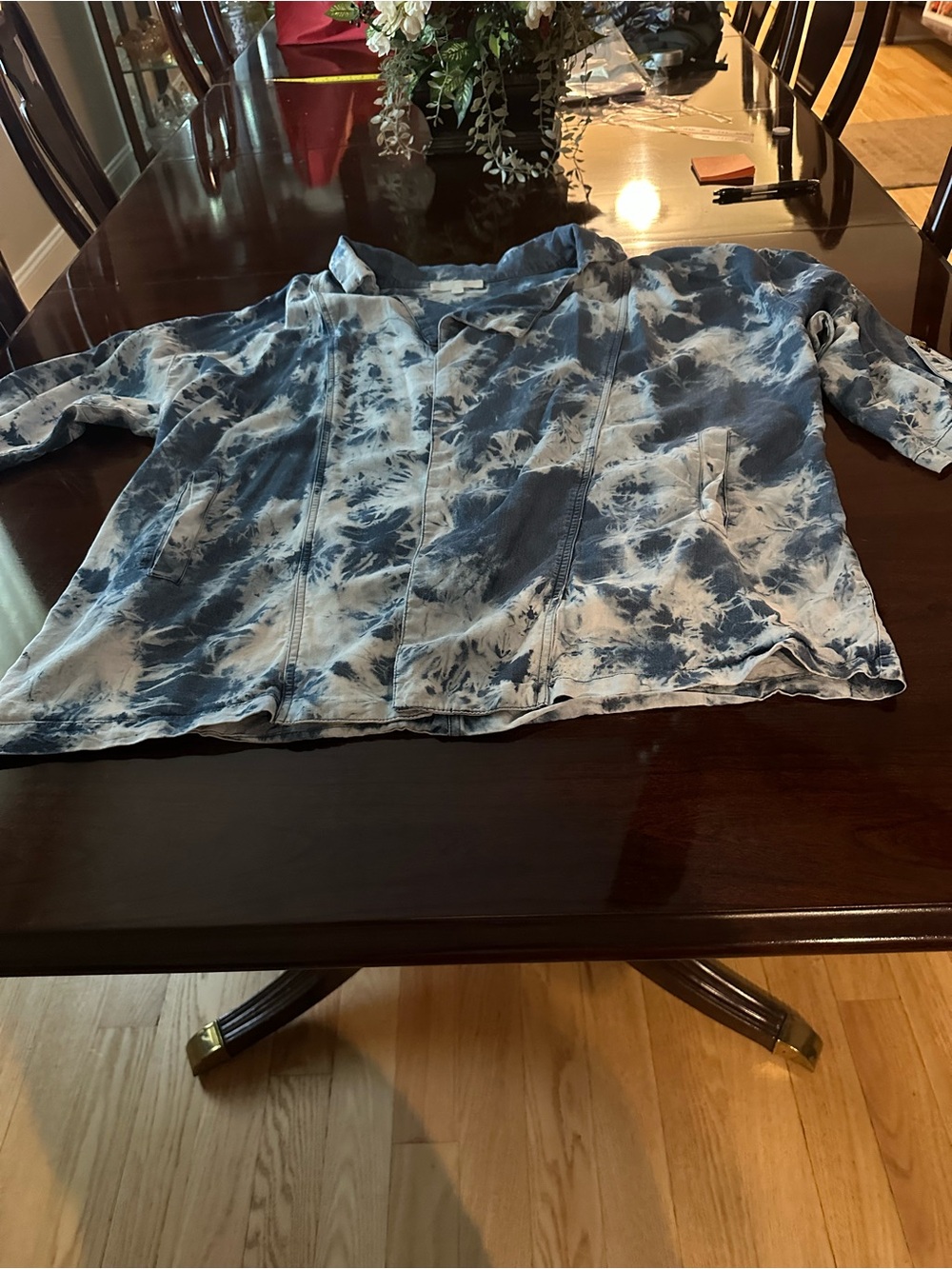 Blue Tie-Dye Women’s Button-Up Shirt Jacket